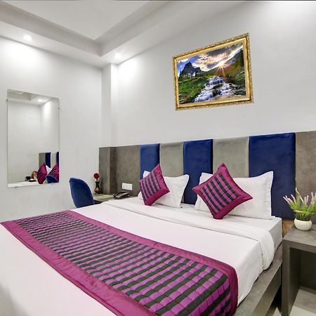 Hotel S B Inn-Near New Delhi Train Station Extérieur photo