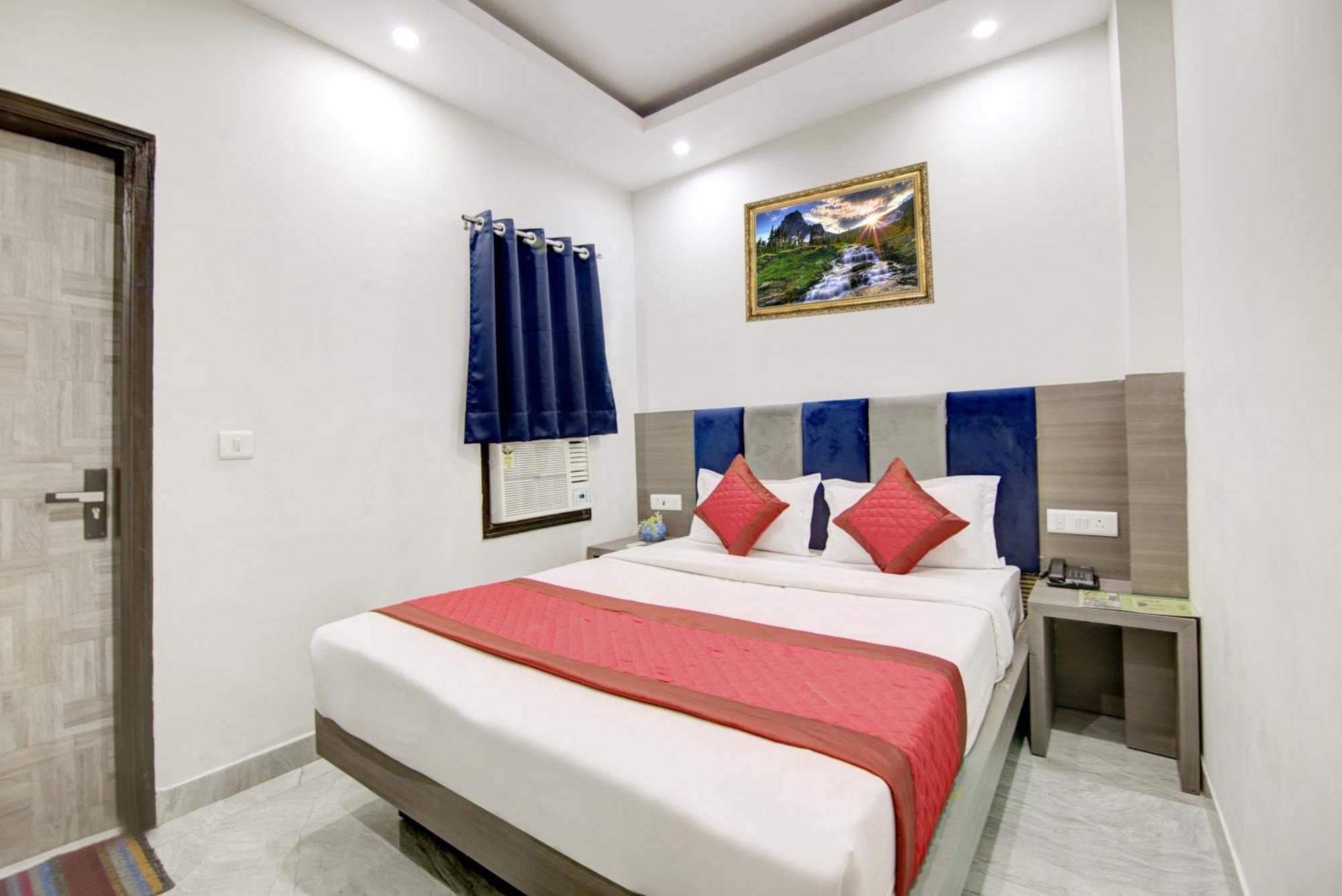 Hotel S B Inn-Near New Delhi Train Station Extérieur photo