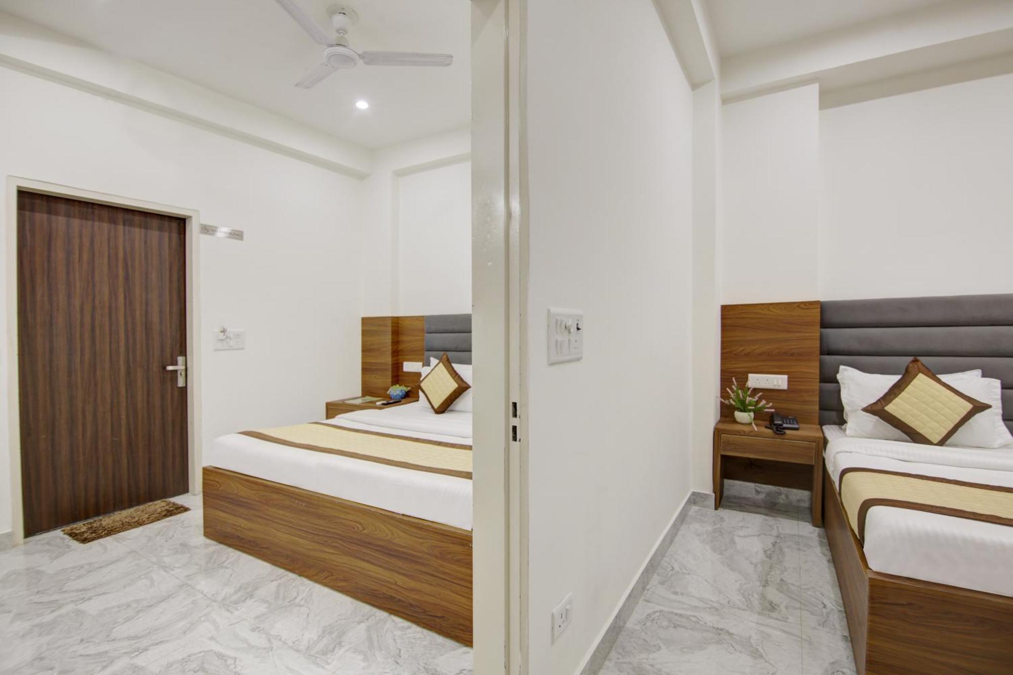 Hotel S B Inn-Near New Delhi Train Station Extérieur photo